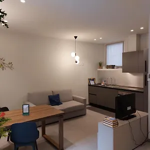 Apartment The 6