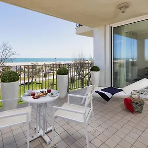 Hotel Mercure Lungomare